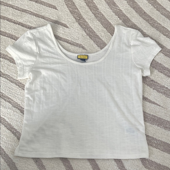 Prince & Fox Tops - Women’s White Crop Top/Baby Tee